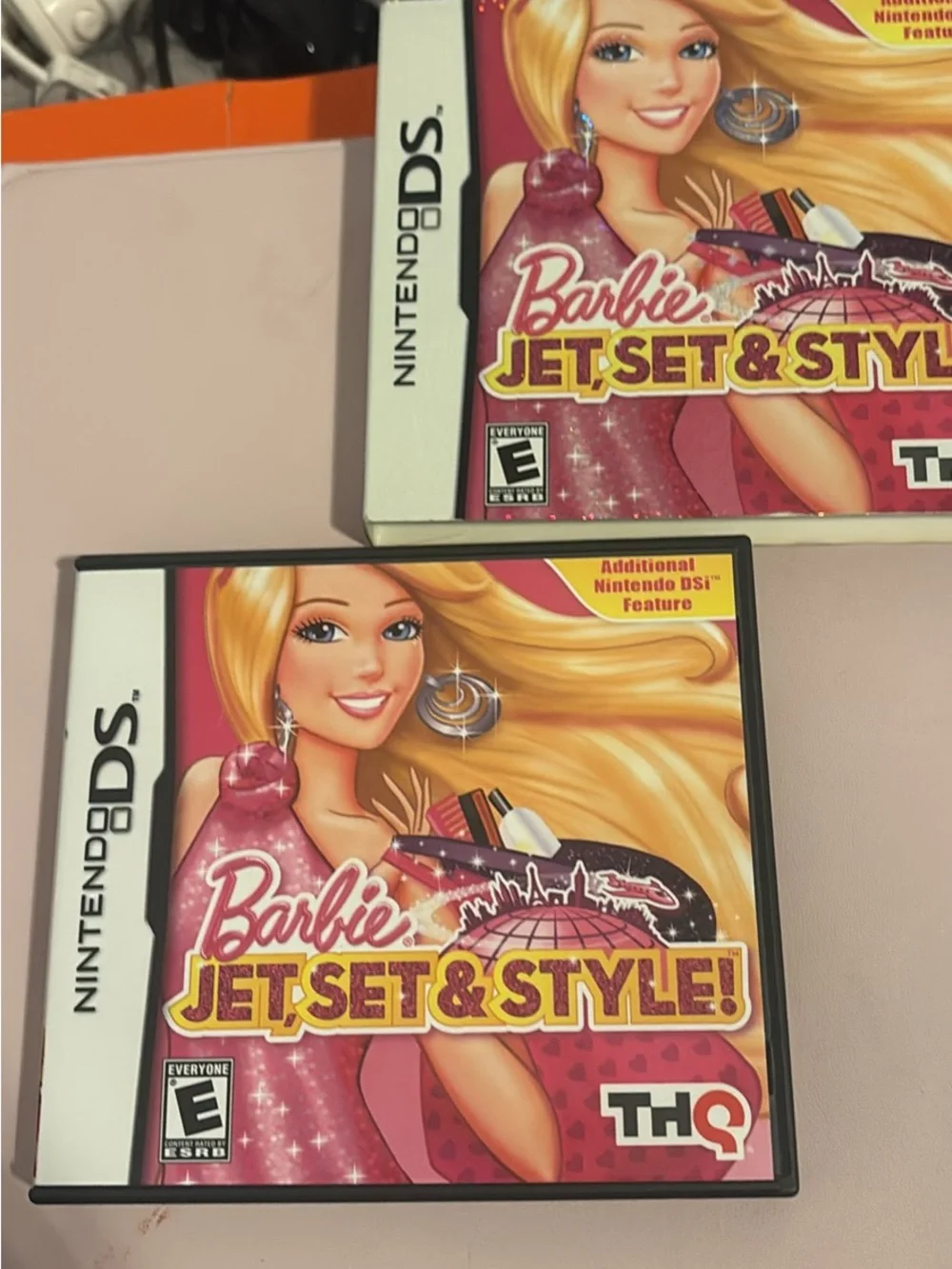 Barbie Jet Set & Style Nintendo DS Game - Pink, Gold